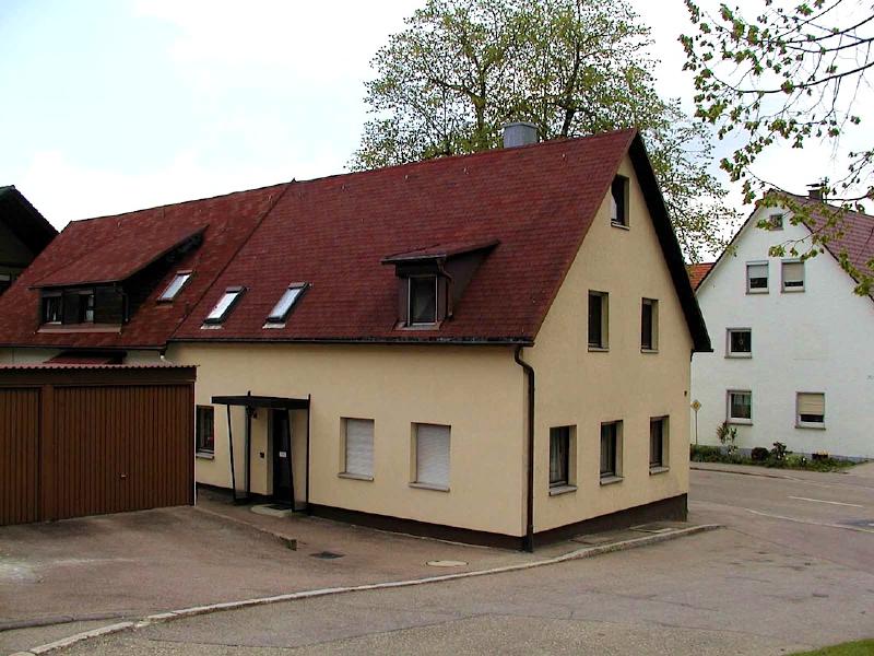 Weiler alten Residenz, Machtolsheim, Mai 2004