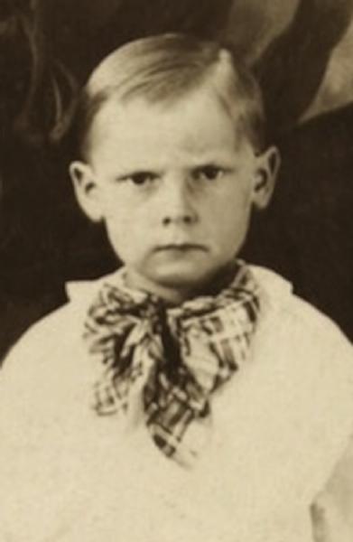 Floyd Boyd Garner, 1908-1931