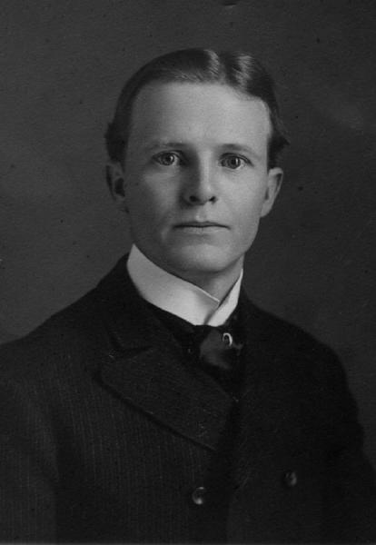 Robert Breckenridge Goree, 1875-
Heritage House Museum, Orange, Texas (Collection: Rescuing Texs History, 2007)
Portal to Texas History, University of North Texas Libraries