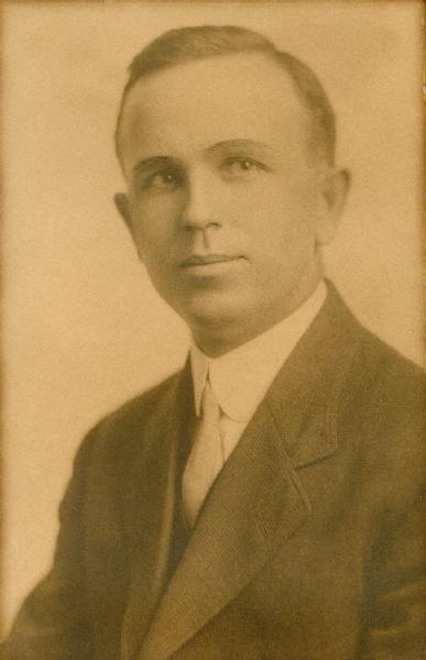 Harwood D "Doc" Ponton, 1883-1961
