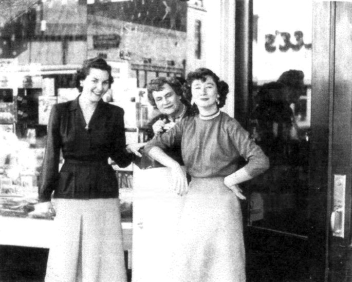 Bailey's Drug Store in Demopolis, about 1955, Louise Adams Torbert center,
with Betty Kate Mackey Boozer and Joan Vaughn