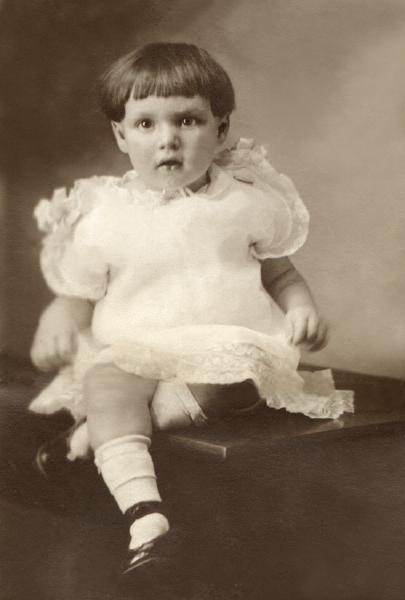 Audrey Lois Ward, 1916-2003