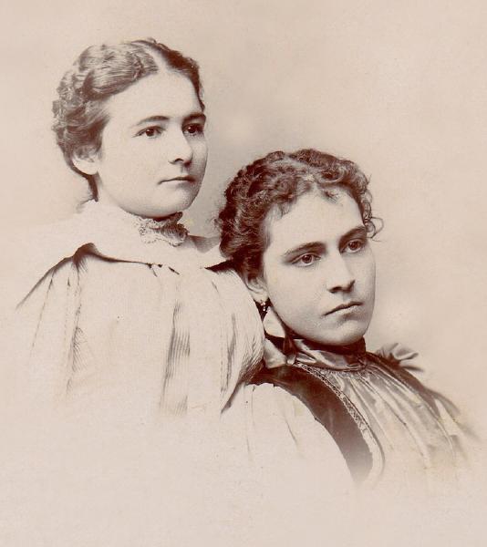 Mary Jane Wood and her sister-in-law Lizzie Hurst Wood, about 1897